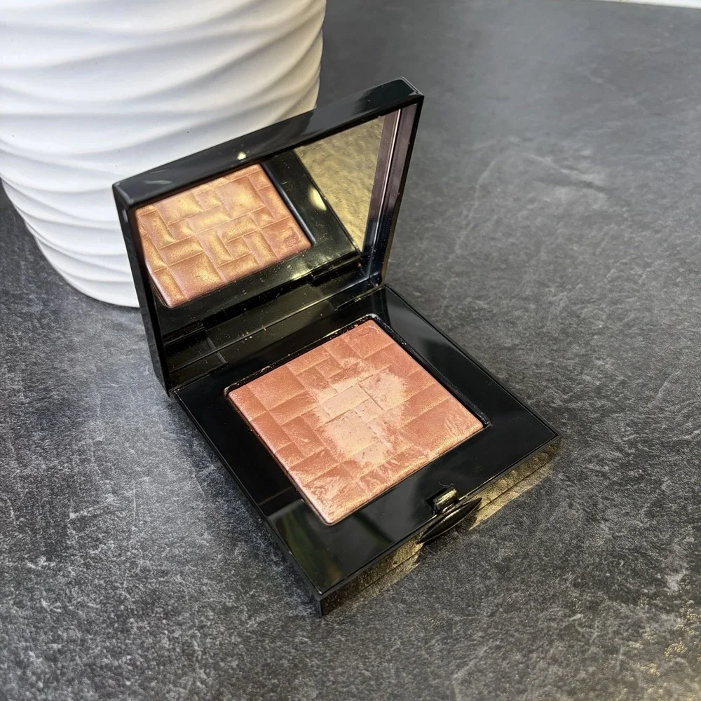 Bobbi Brown bobbi brown